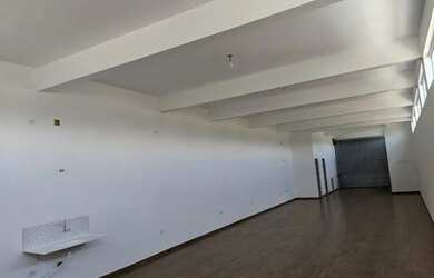 Imagem: O depósito possui 140m² de Área e está localizado em Jardim