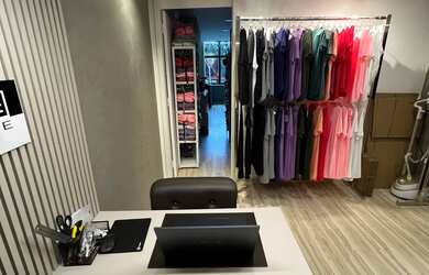 Imagem: O depósito possui 1 Vaga na garagem, 38m² de Área e está