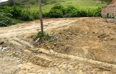 Imagem: O terreno possui 175m² de Área e está localizado em Amargosa