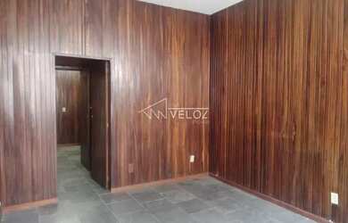 Imagem: O apartamento possui 1 Dormitório, 1 Banheiro e 32m² de Área