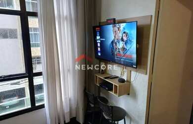 Imagem: O studio possui 1 Dormitório, 1 Banheiro, 1 Vaga na garagem