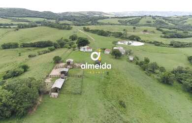 Imagem: A fazenda possui 5800000m² de Área e está localizado em Santana