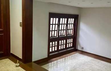 Imagem 9: Casa para aluguel possui 280 metros quadrados com 3 quartos em São José...