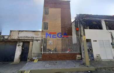 Imagem: O apartamento possui 1 Dormitório, 1 Banheiro, 40m² de Área