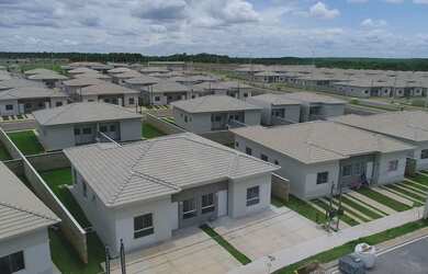 Imagem: A casa em condomínio possui 2 Dormitórios, 2 Banheiros, 2