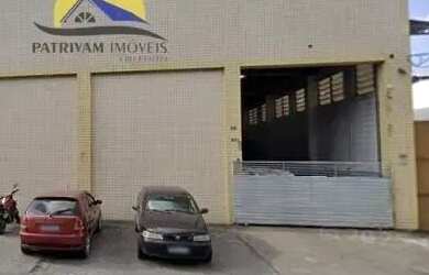 Imagem: O depósito possui 5 Vagas na garagem, 2.000m² de Área e