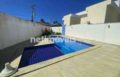 Imagem: A casa em condomínio possui 4 Dormitórios, 5 Banheiros, 2