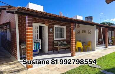 Imagem: A casa possui 3 Dormitórios, Acomodam 10 pessoas, 1 Vaga na