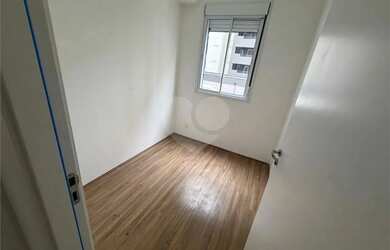 Imagem: O apartamento possui 2 Dormitórios, 1 Banheiro, 38m² de Área