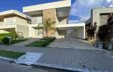 Imagem: A casa em condomínio possui 3 Dormitórios, 5 Banheiros, 2