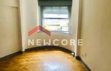 Imagem: O apartamento à venda possui 1 Dormitório, 1 Banheiro e 33m²