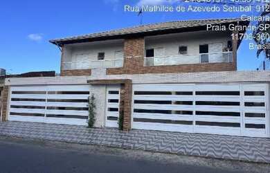 Imagem: A casa possui 2 Dormitórios, 1 Banheiro, 1 Vaga na garagem