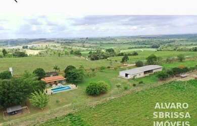 Imagem: A fazenda possui 60500m² de Área e está localizado em Porto