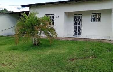 Imagem: A kitnet possui 1 Dormitório, 1 Banheiro, 1 Vaga na garagem