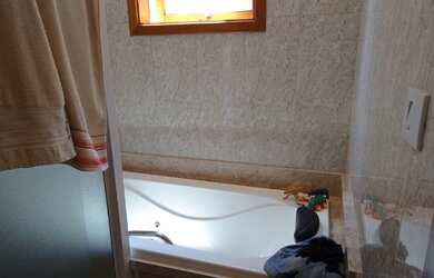 Imagem 13: Casa de vila para venda possui 415 metros quadrados com 5 quartos