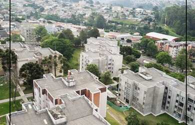 Imagem: O apartamento possui 3 Dormitórios, 1 Banheiro, 1 Vaga na garagem
