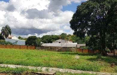 Imagem: O terreno possui 399m² de Área e está localizado em Bourbon