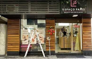 Imagem: O depósito para alugar possui e está localizado em Copacabana