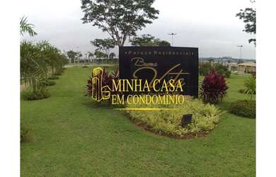 Imagem: O terreno à venda possui e está localizado em Parque Residencial