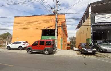 Imagem: O depósito possui 2 Vagas na garagem, 1.000m² de Área e