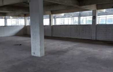 Imagem: A casa possui 5 Dormitórios, 4 Banheiros, 5 Vagas na garagem