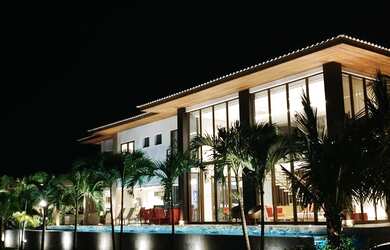 Imagem 13: PRAIA DO FORTE CASA DLUX FRENTE MAR COM 6 SUITES , Locação