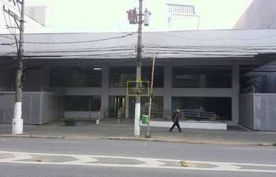 Imagem: O depósito possui 1.200m² de Área e está localizado em