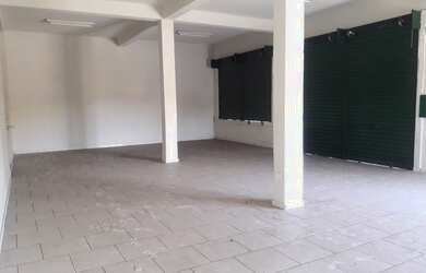 Imagem: O depósito possui 151m² de Área e está localizado em Nova