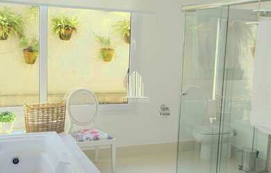 Imagem 10: Linda casa no Jardim Guedala com 3 suítes 4 vagas 8 banheiros