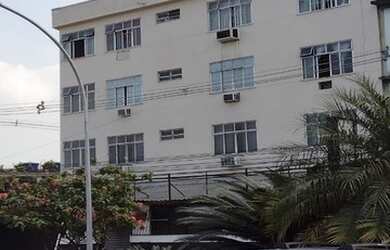 Imagem: O apartamento possui 2 Dormitórios, 1 Banheiro, 80m² de Área