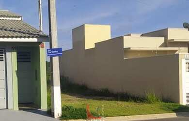 Imagem: O terreno possui 140m² de Área e está localizado em Bragança