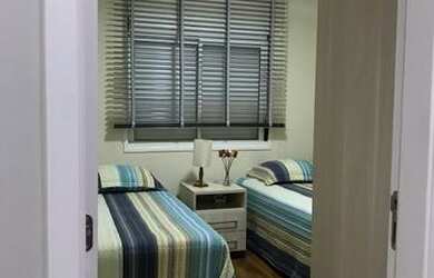 Imagem: O apartamento possui 4 Dormitórios, 4 Banheiros, 2 Vagas na