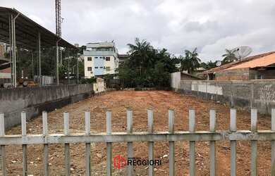 Imagem: O terreno possui 598m² de Área e está localizado em Anita