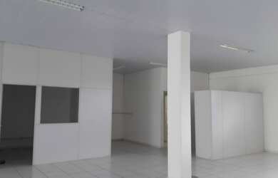 Imagem 4: Galpão/Depósito/Armazém para aluguel possui 560 metros quadrados