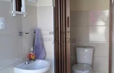 Imagem 2: Casa de condomínio térrea para venda com 290 metros quadrados com 2...