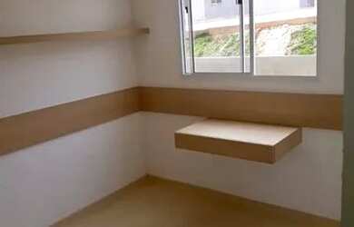 Imagem: O apartamento possui 1 Dormitório, 1 Banheiro, 1 Vaga na garagem