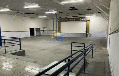 Imagem: O depósito possui 1.000m² de Área e está localizado em