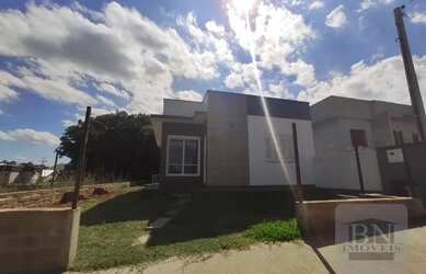 Imagem: A casa possui 1 Dormitório, 1 Banheiro, 40m² de Área e está