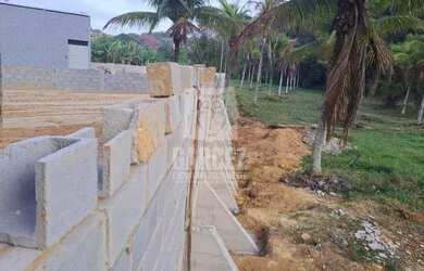 Imagem: O terreno possui 500m² de Área e está localizado em Retiro