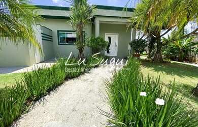 Imagem: A casa em condomínio à venda possui 4 Dormitórios, 5 Banheiros