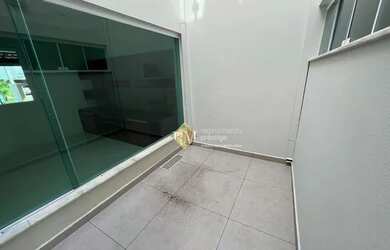 Imagem 8: Bela casa com ótima iluminação e ventilação disponível para locação...