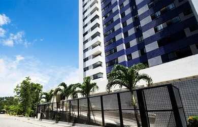 Imagem: O apartamento possui 3 Dormitórios, 1 Banheiro, 2 Vagas na