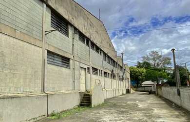 Imagem 15: Galpão/Depósito/Armazém para venda possui 3500 metros quadrados