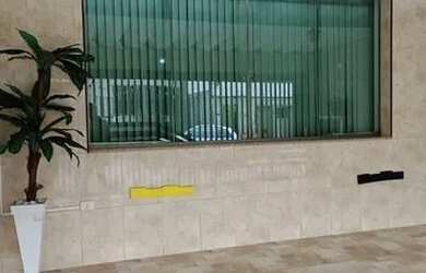 Imagem: A casa possui 3 Dormitórios, 4 Banheiros, 2 Vagas na garagem