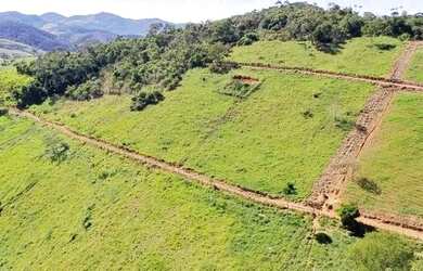 Imagem 9: Linda Fazenda em Santana do Deserto