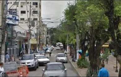 Imagem: O depósito possui 400m² de Área e está localizado em Campos