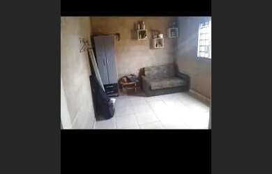 Imagem: A casa em condomínio possui 2 Dormitórios, 1 Banheiro, 2 Vagas