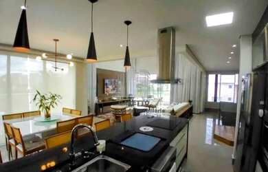 Imagem 2: Casa condomínio sobrado venda 310 metros 4 suites Swiss Park Aroza alto padrão