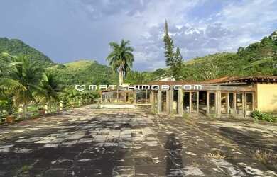 Imagem 13: Portogalo Angra, frente praia, heliponto, quadra poli