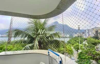 Imagem: O studio possui 2 Dormitórios, 1 Banheiro, 1 Vaga na garagem